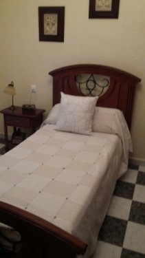 CASA EN VENTA EN ALMENDRALEJO (CTRA. SANTA MARTA)