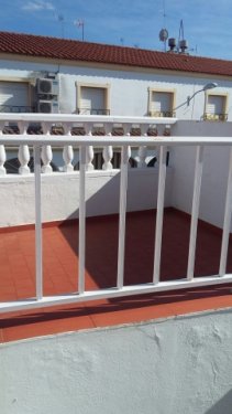 CASA EN VENTA EN ALMENDRALEJO (CTRA. SANTA MARTA)