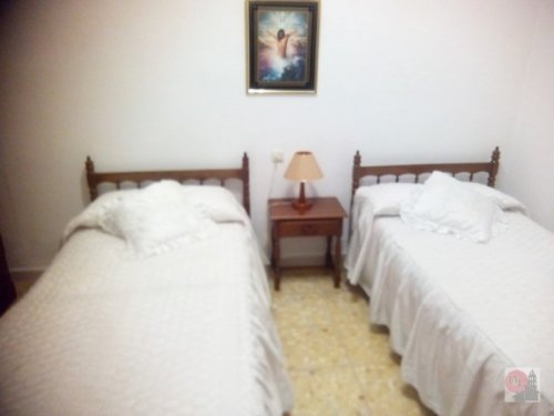 CASA EN VENTA EN ALMENDRALEJO (CTRA. SANTA MARTA)