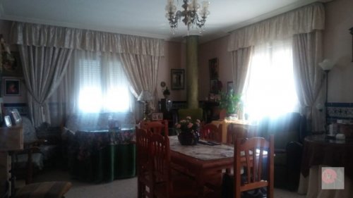 PISO EN VENTA EN ALMENDRALEJO (POLIDERPORTIVO)