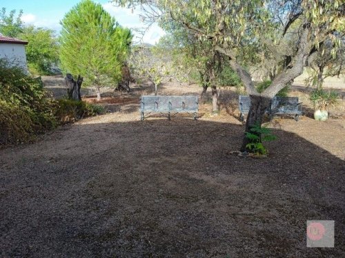 CHALET EN VENTA EN ALMENDRALEJO (PANTANO DE ALANGE)
