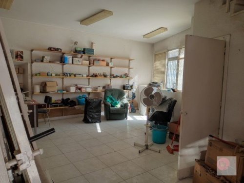 LOCAL EN VENTA EN ALMENDRALEJO (CTRA. SANTA MARTA)