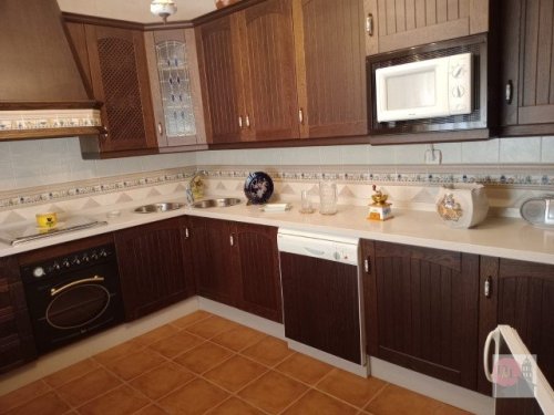 CHALET EN VENTA EN ALMENDRALEJO (TIZA)