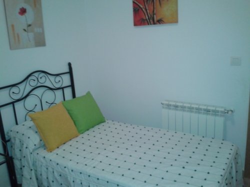 PISO EN VENTA EN ALMENDRALEJO (CTRA. SANTA MARTA)