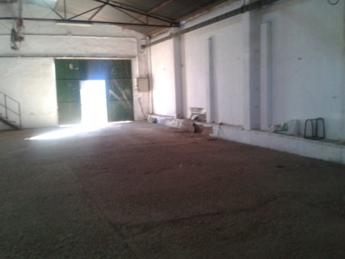 NAVE EN VENTA EN ALMENDRALEJO (LA FAROLA)