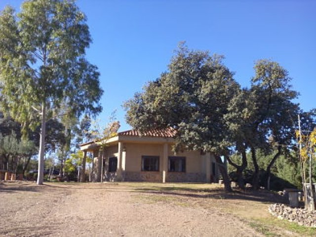 CHALET EN VENTA EN VILLALBA DE LOS BARROS (PANTANO VILLALBA DE LOS BARROS)