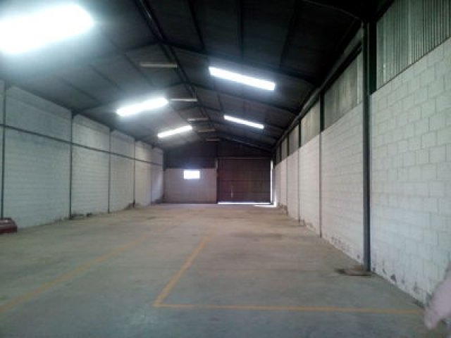 NAVE EN ALQUILER EN ALMENDRALEJO (CTRA. BADAJOZ)
