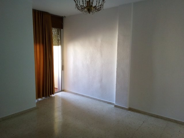 PISO EN VENTA EN ALMENDRALEJO (SAN ANTONIO)