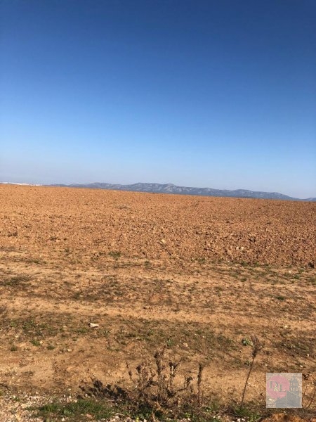 FINCA EN VENTA EN ALANGE (PANTANO DE ALANGE)