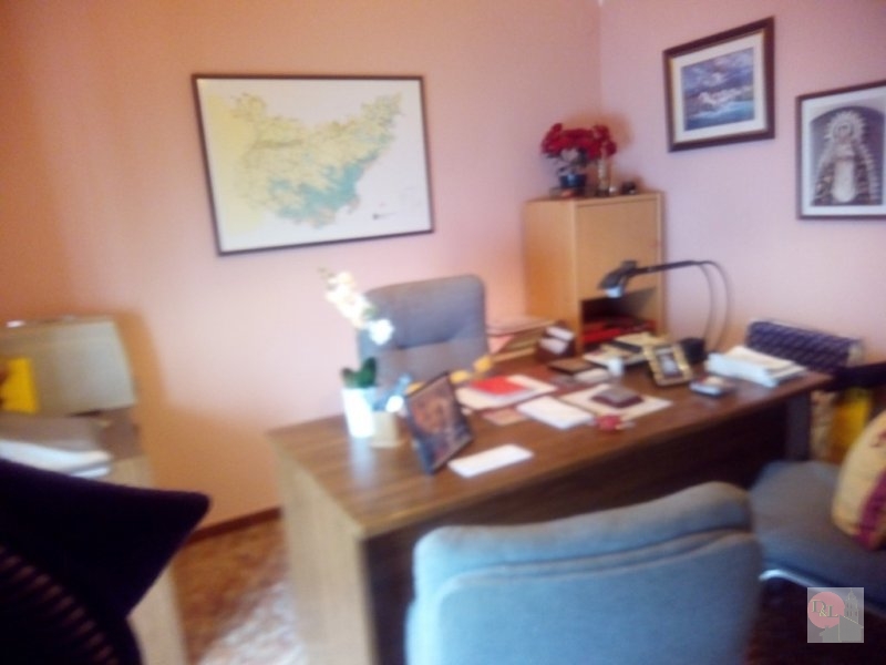 CASA EN VENTA EN ALMENDRALEJO (AVDA. DE LA PAZ)