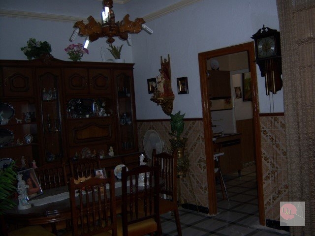 CASA EN VENTA EN ALMENDRALEJO (CTRA. SANTA MARTA)