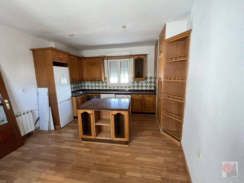 PISO EN VENTA EN ALMENDRALEJO (CENTRO)