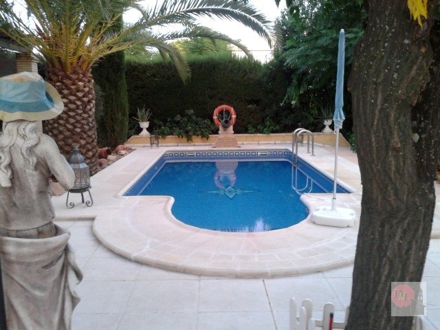 CHALET EN VENTA EN ALMENDRALEJO (SAN MARCOS)