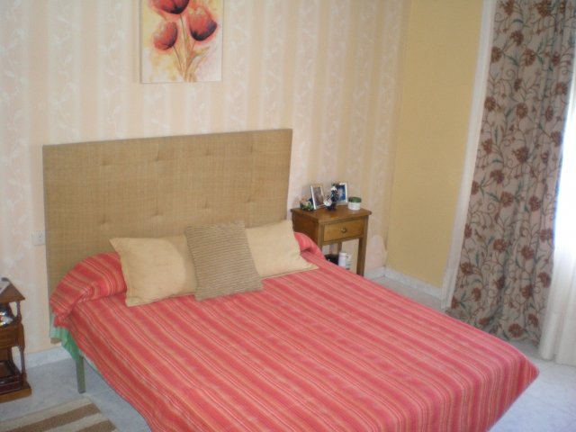 PISO EN VENTA EN ALMENDRALEJO (PLAZA DEL MERCADO)