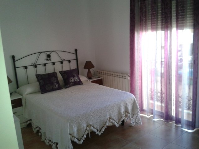 PISO EN VENTA EN ALMENDRALEJO (CTRA. SANTA MARTA)