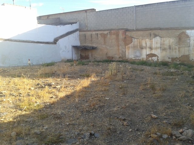 SOLAR COMERCIAL EN VENTA EN ALMENDRALEJO (POLÍGONO INDUSTRIAL)