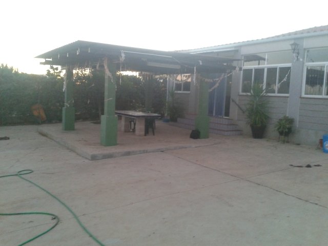 CHALET EN VENTA EN ALMENDRALEJO (CAMINO USERO)